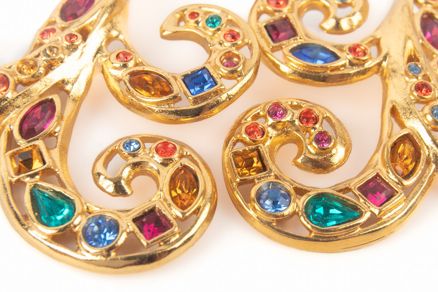 Boucles d'oreilles strass Yves Saint Laurent