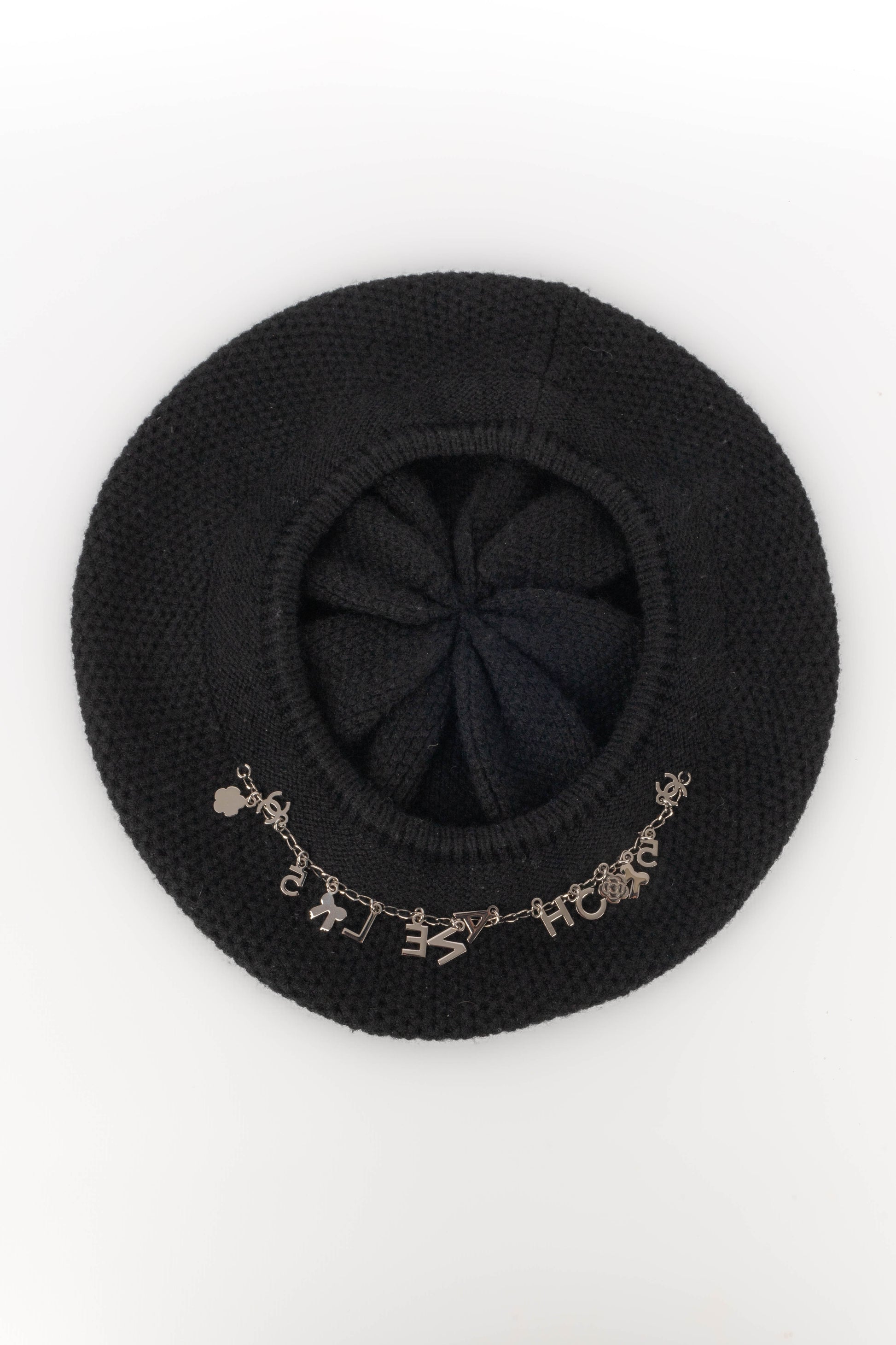 Chapeau façon beret Chanel