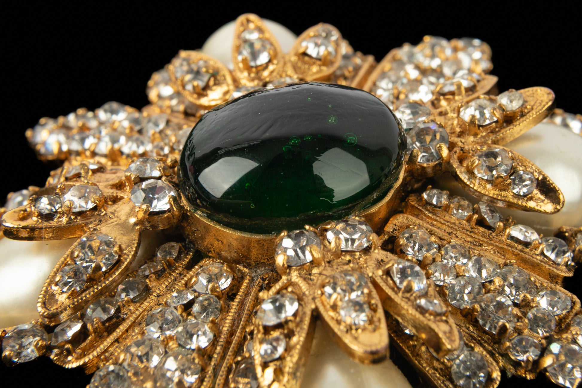 Broche Chanel 1990's