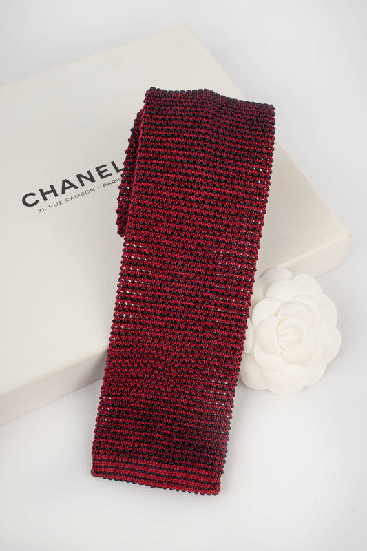 Cravate en maille Chanel