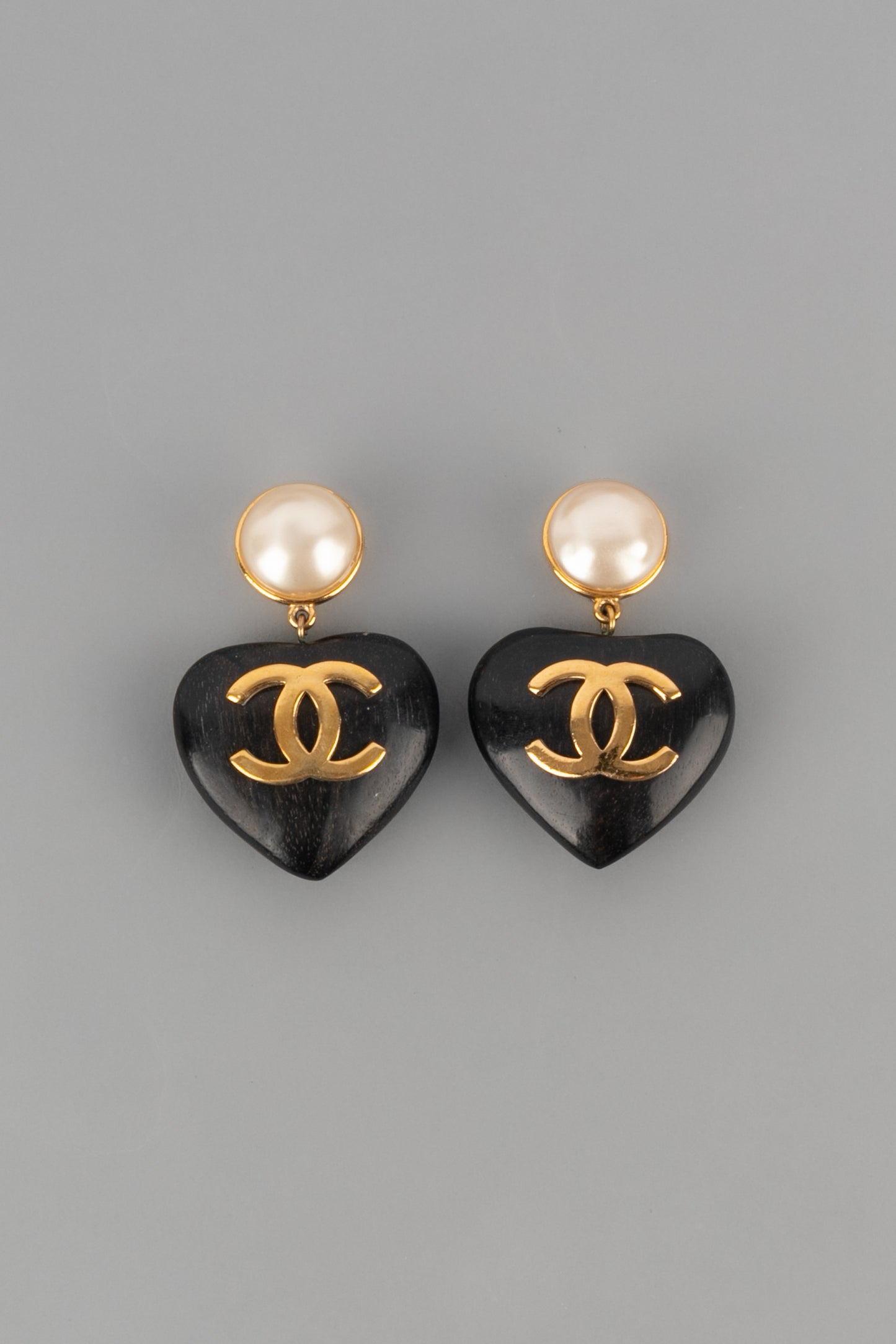 Boucles d'oreilles coeur Chanel 1992