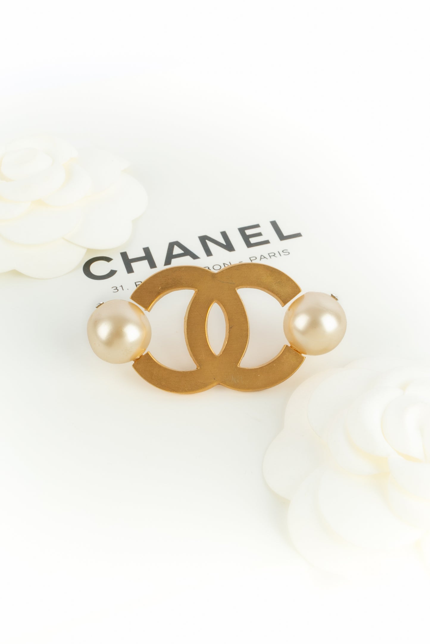 Broche cc Chanel 2002