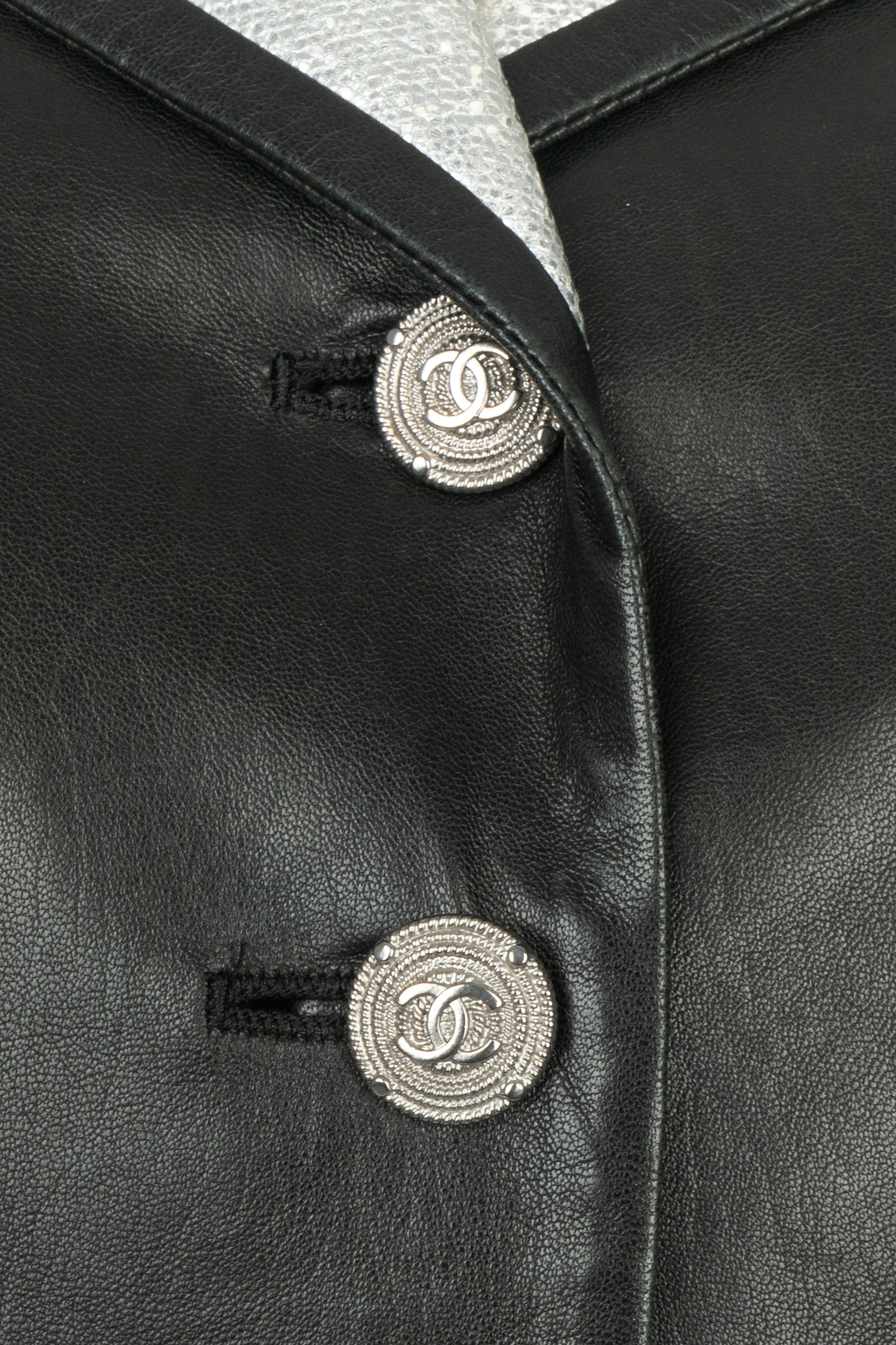 Veste Chanel circa 2000-2005