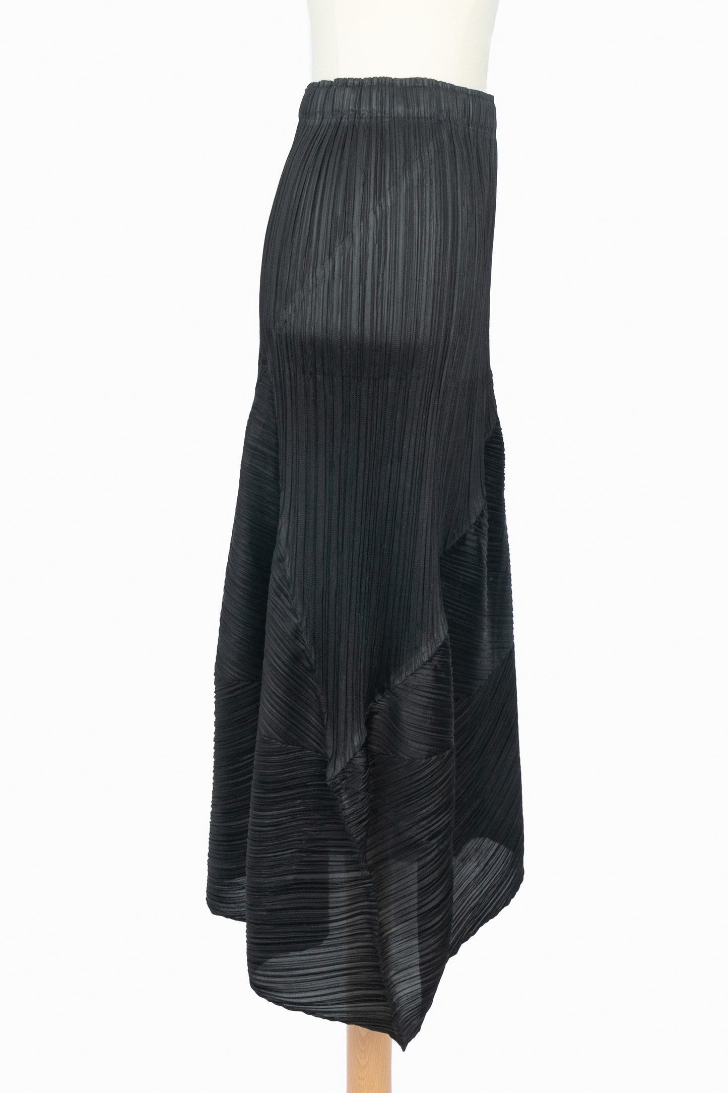 Ensemble noir Pleats Please