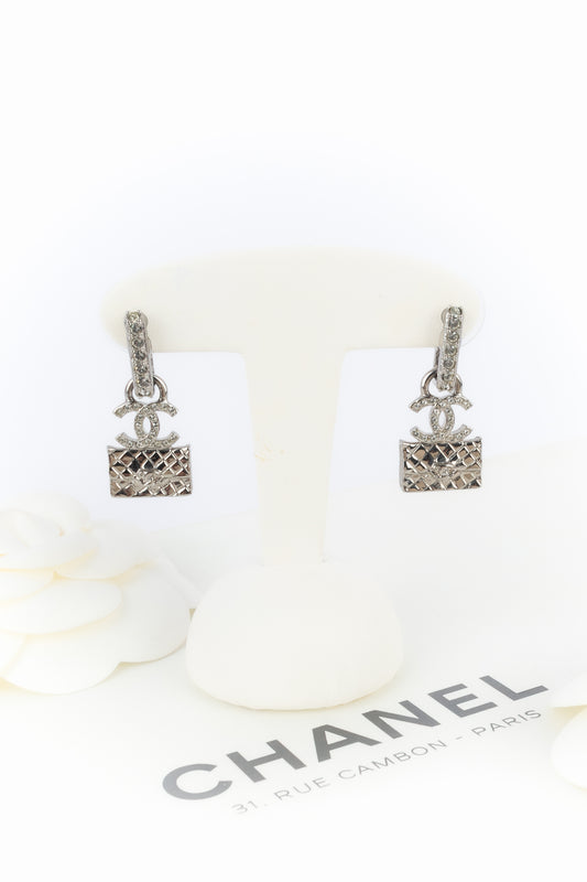 Boucles d'oreilles "flacon de parfum" Chanel 2023