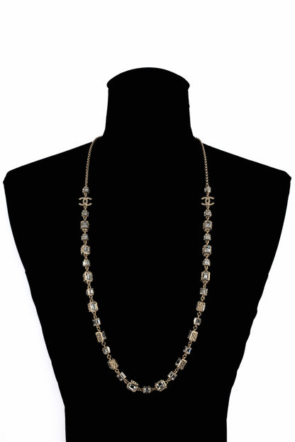 Collier cc Chanel Fall 2023