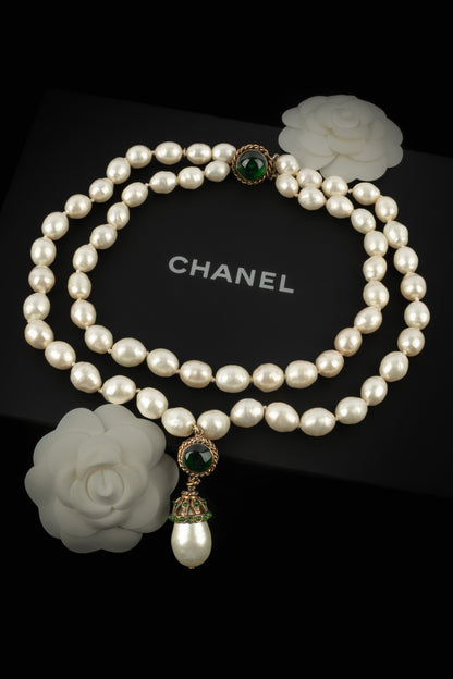 Collier de perles Chanel 1980's