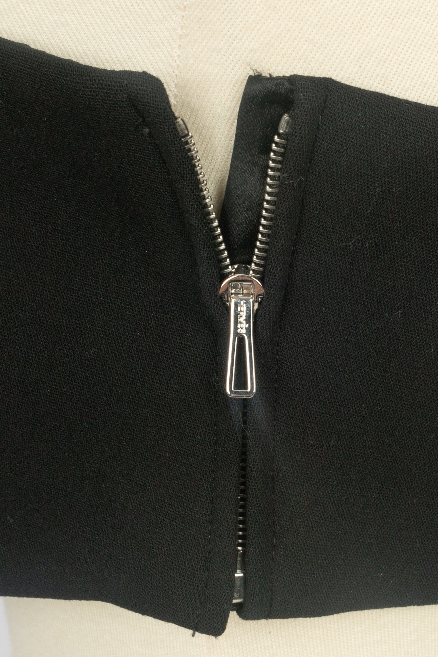 Haut noir Hermès