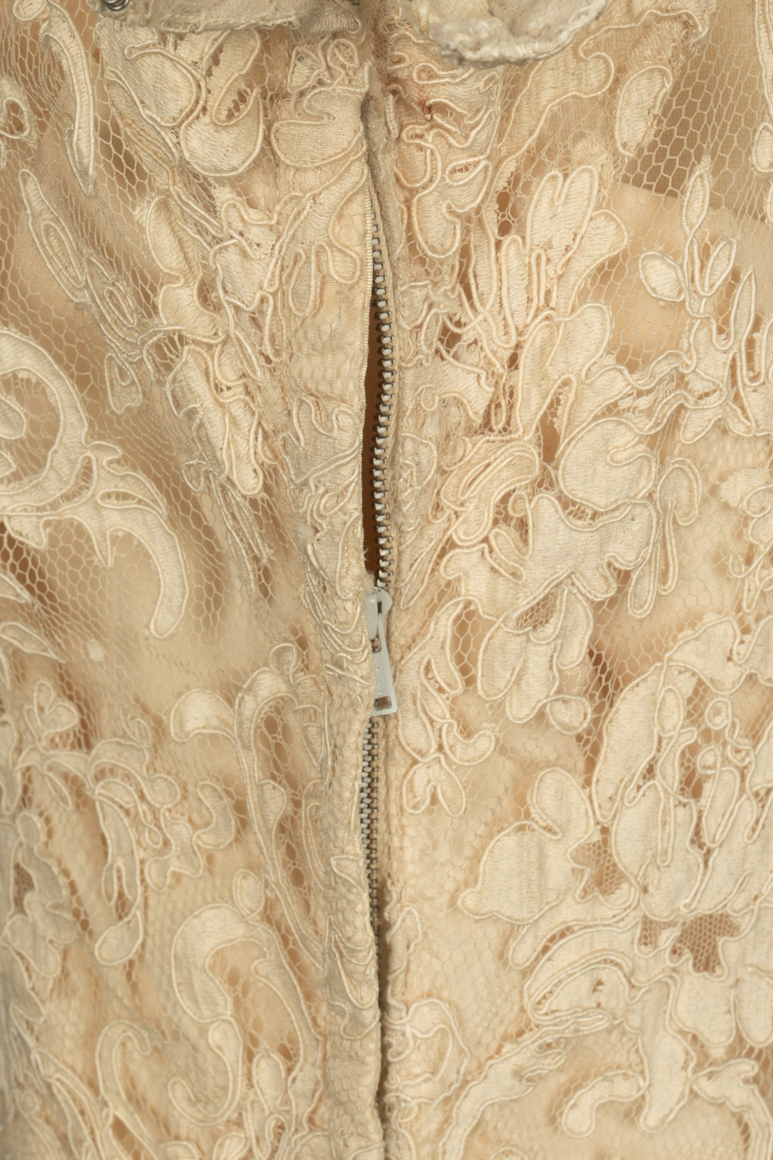 Robe en guipure 1950's