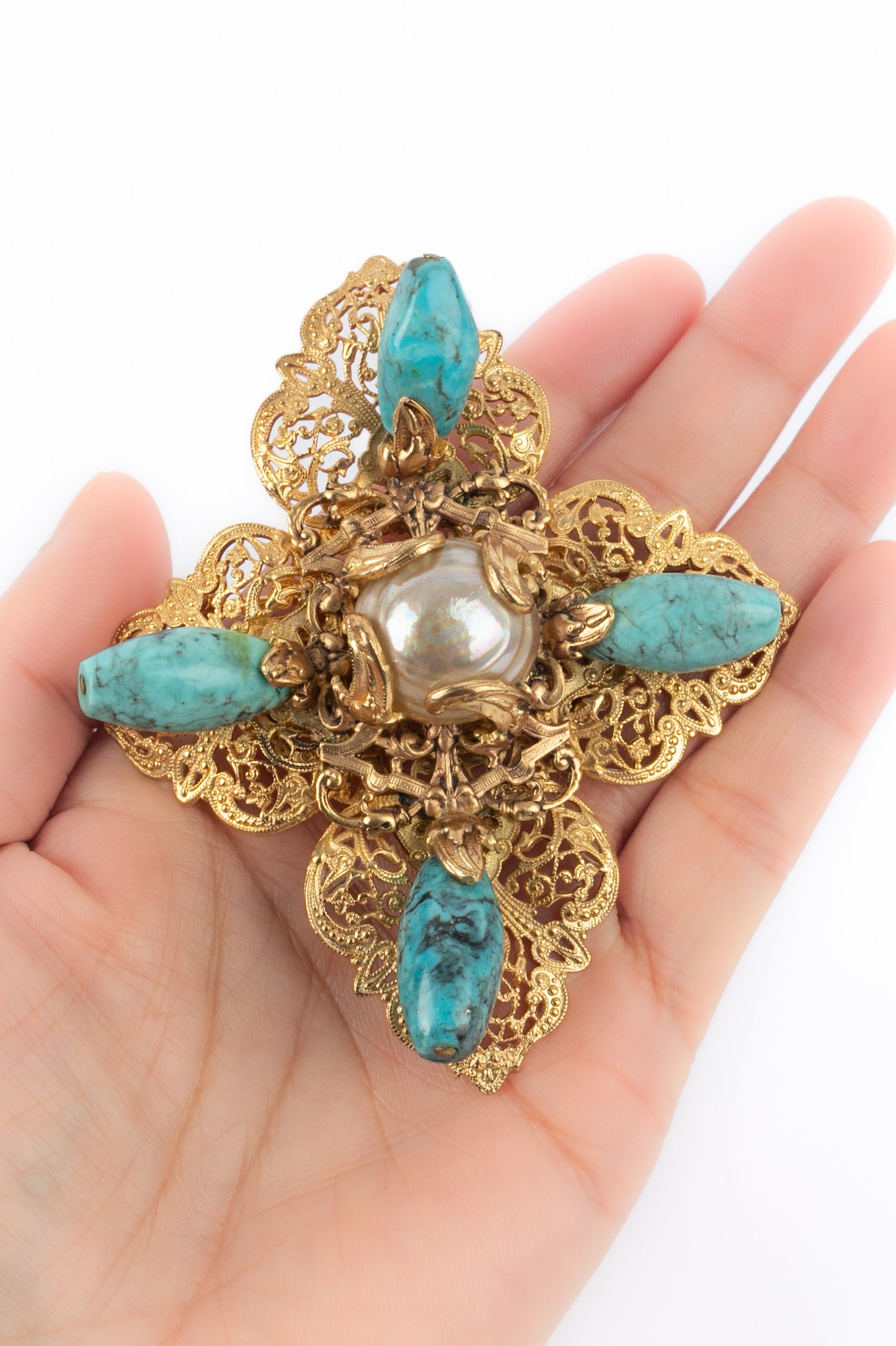 Broche Les Paruriers