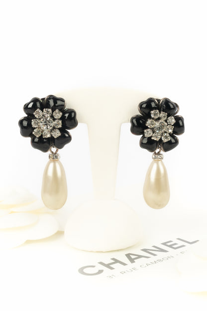 Boucles d'oreilles hiver 1995