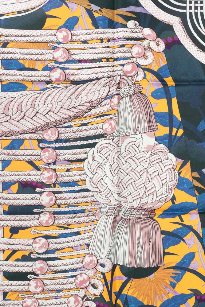 Foulard / Carré "Brandebourgs Fleuris" double face Hermès