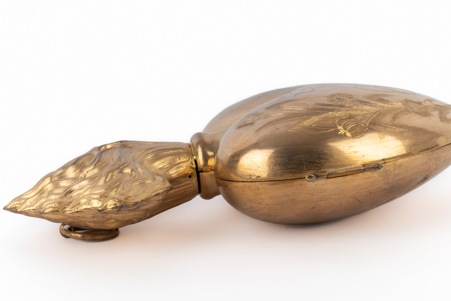 Ex-voto coeur en métal doré 