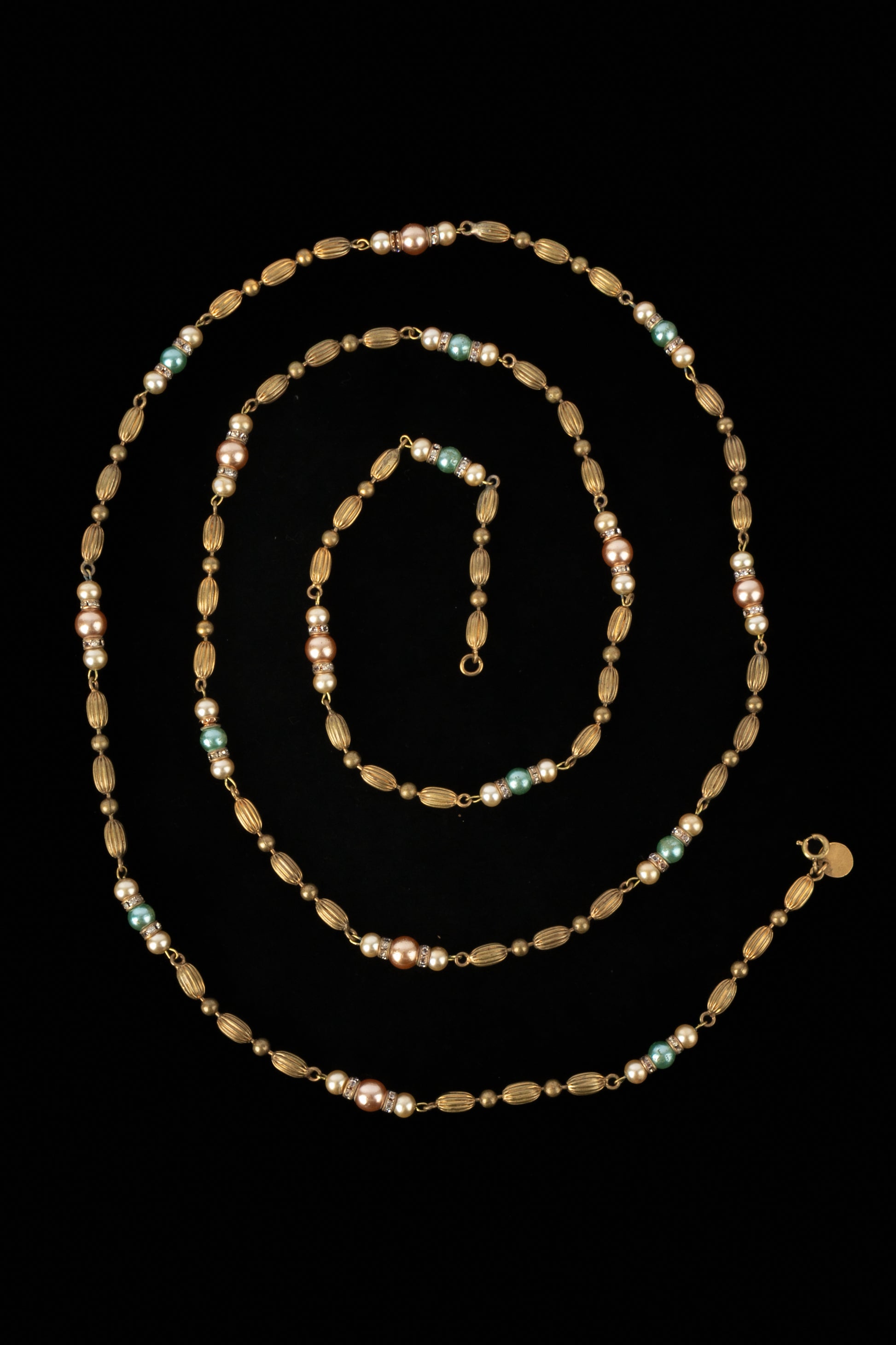 Collier de perles Chanel 1960's