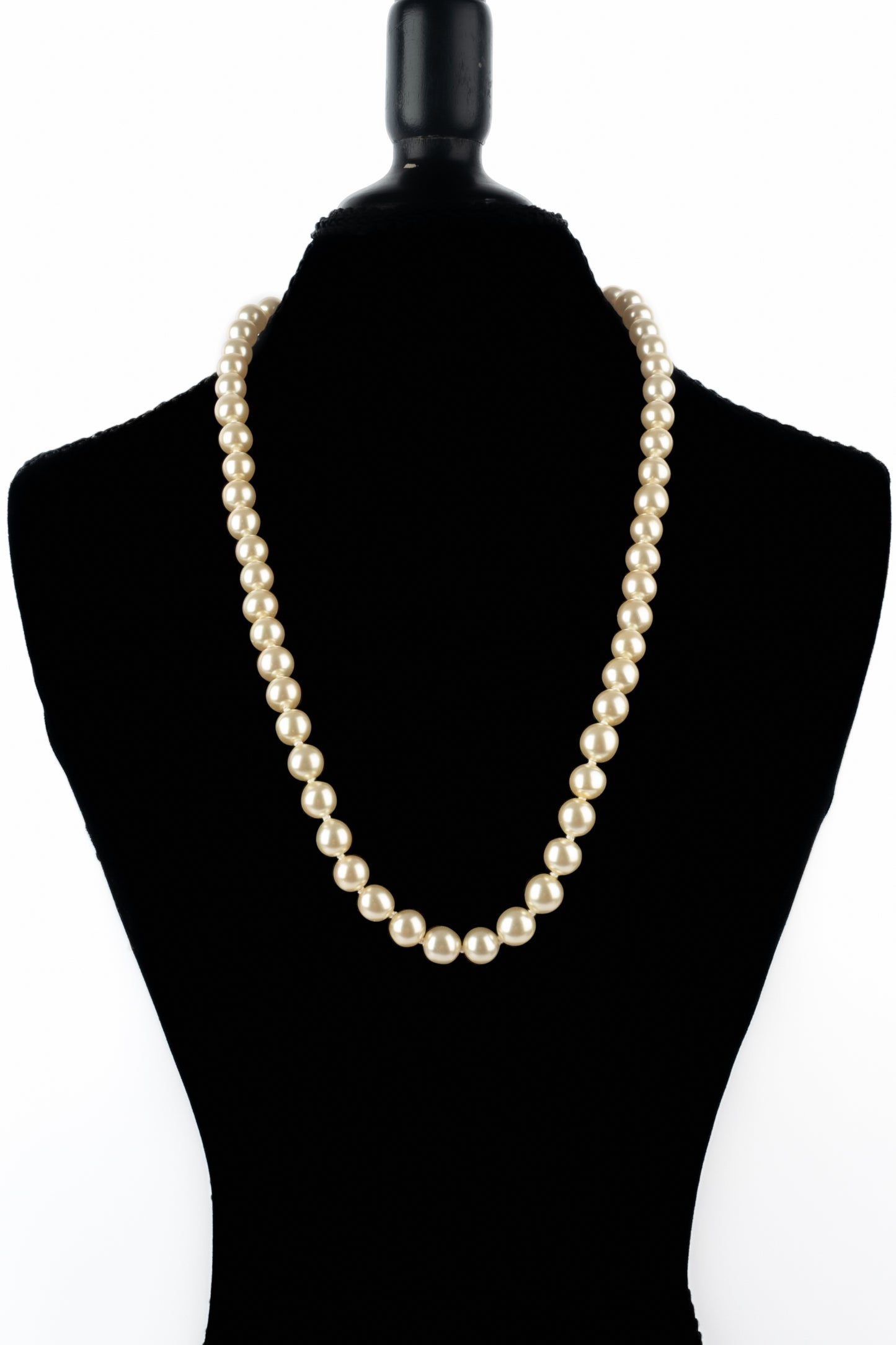Collier de perles Chanel 2003