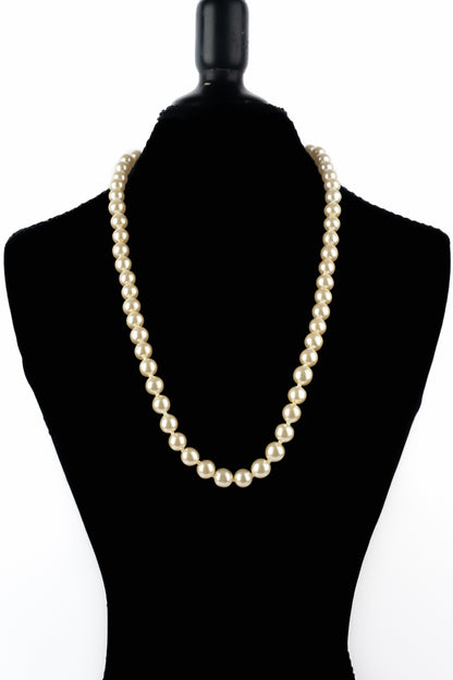 Collier de perles Chanel 2003