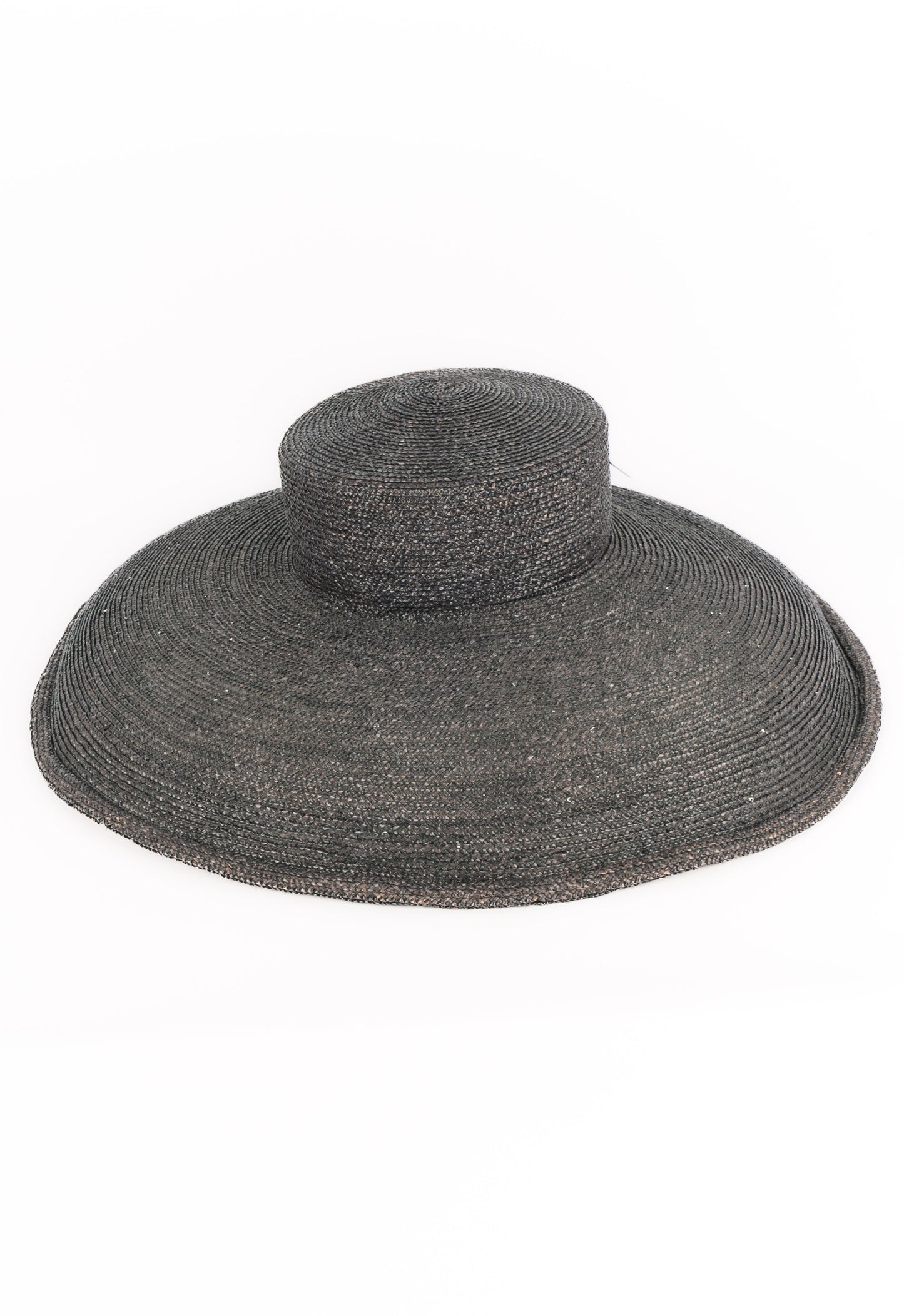 Chapeau style capeline Nina Ricci 