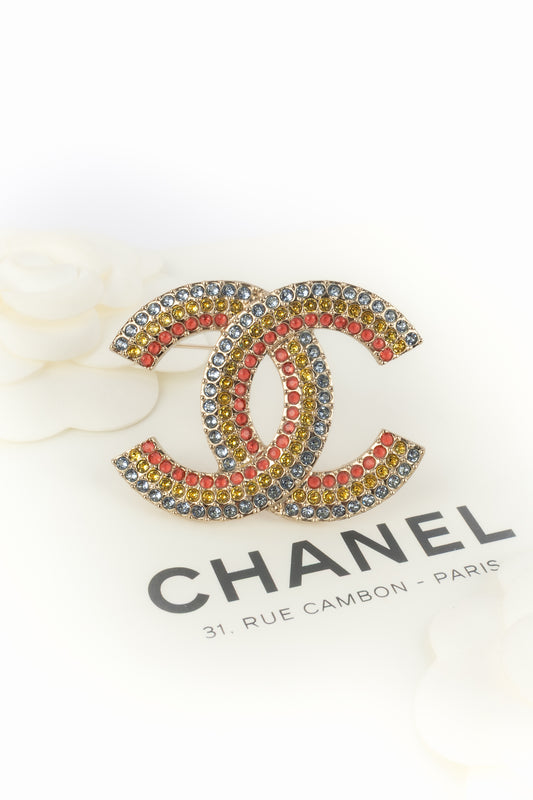 Broche cc Chanel 2022