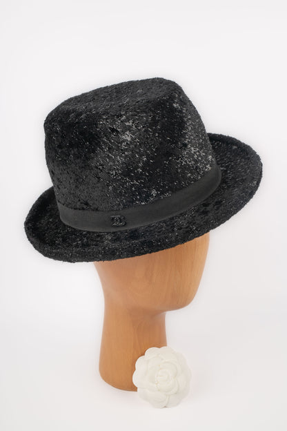 Chapeau en velours Chanel 