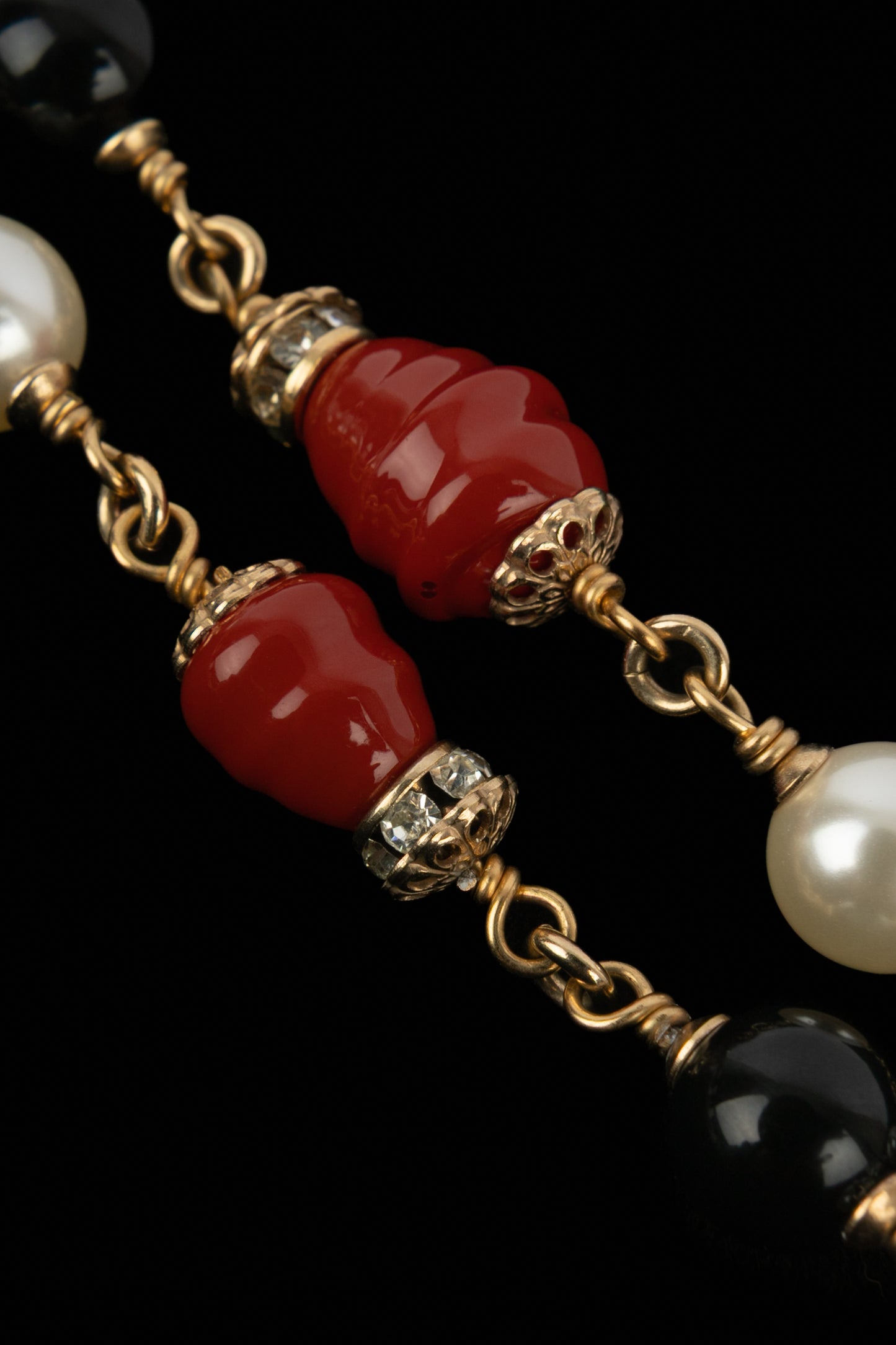 Collier cc Chanel Hiver 2024