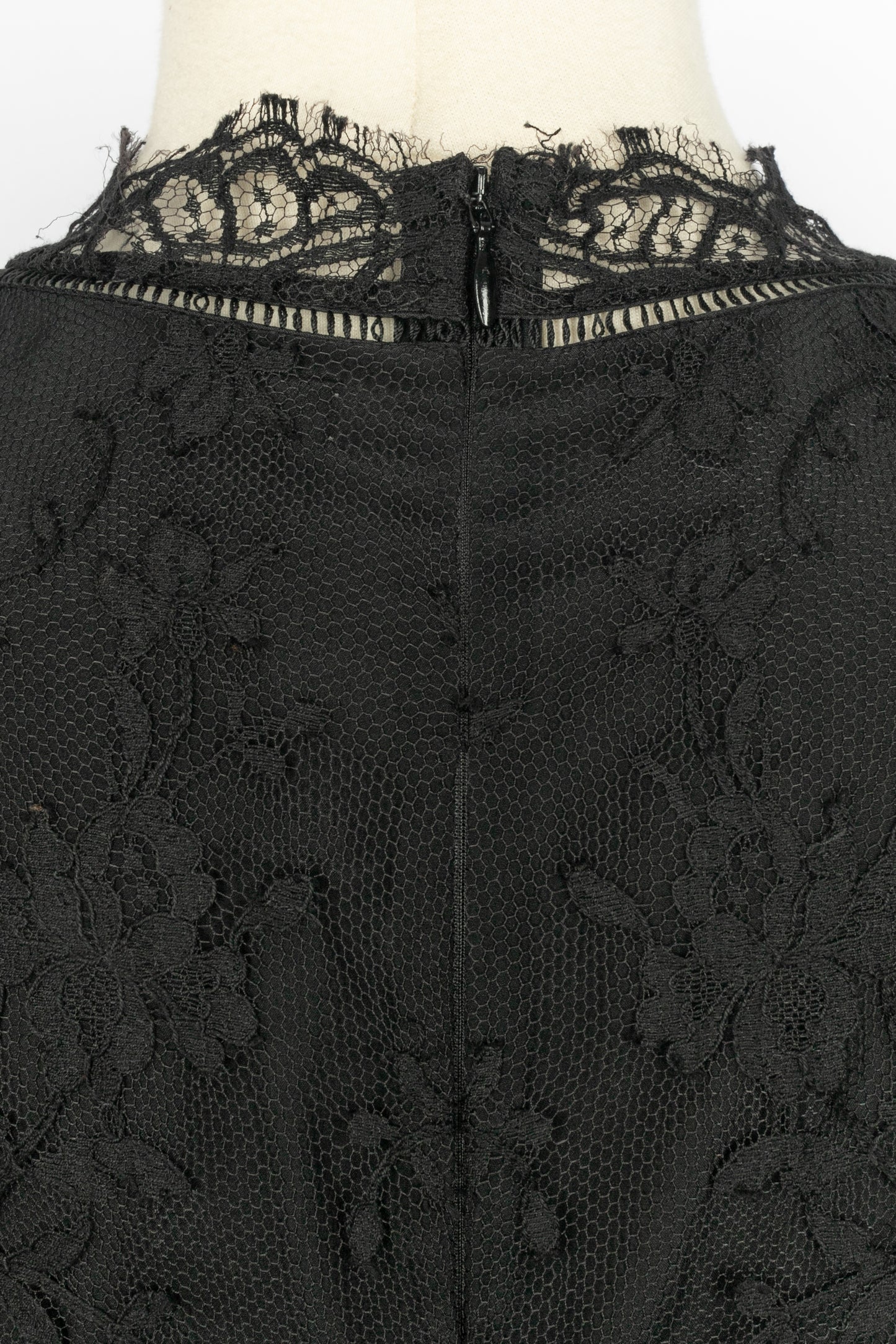 Robe en dentelle Alexander McQueen 