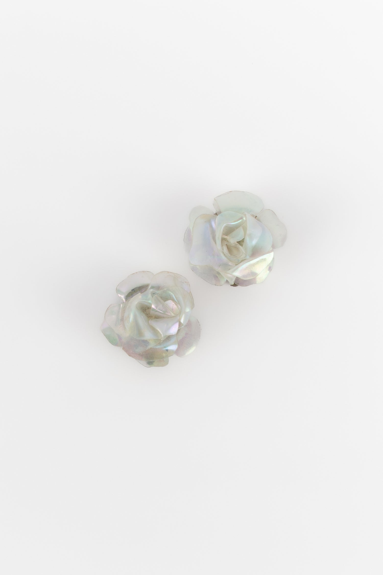 Boucles d'oreilles camélias Chanel