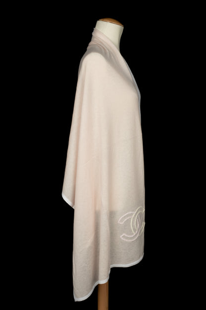 Écharpe bicolore Chanel