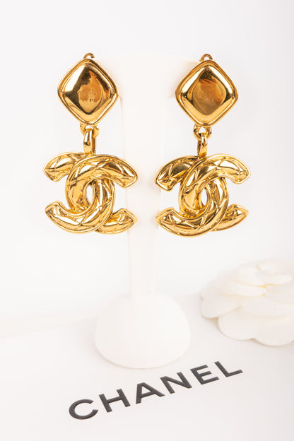 Boucles d'oreilles cc Chanel