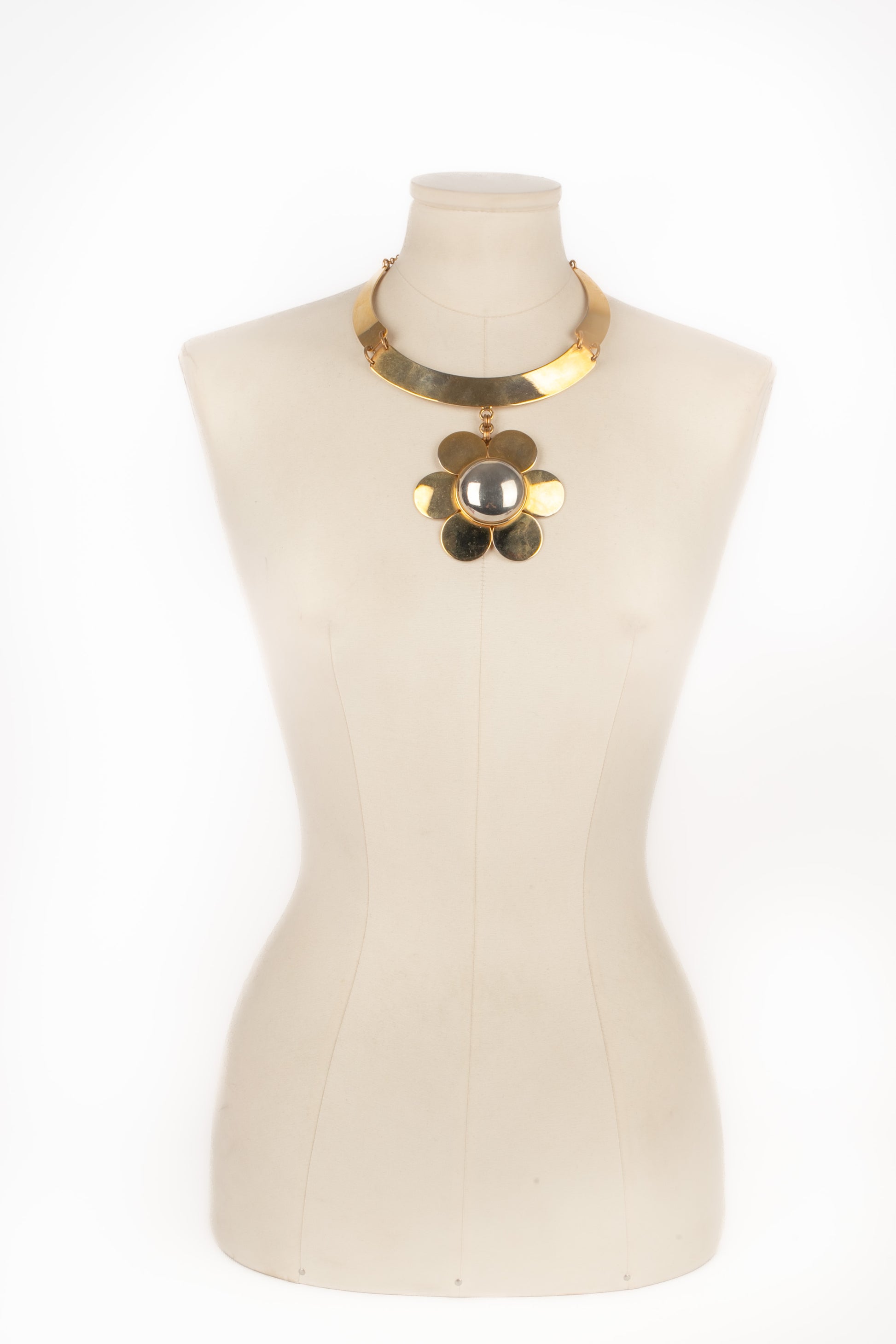 Collier Pierre Cardin