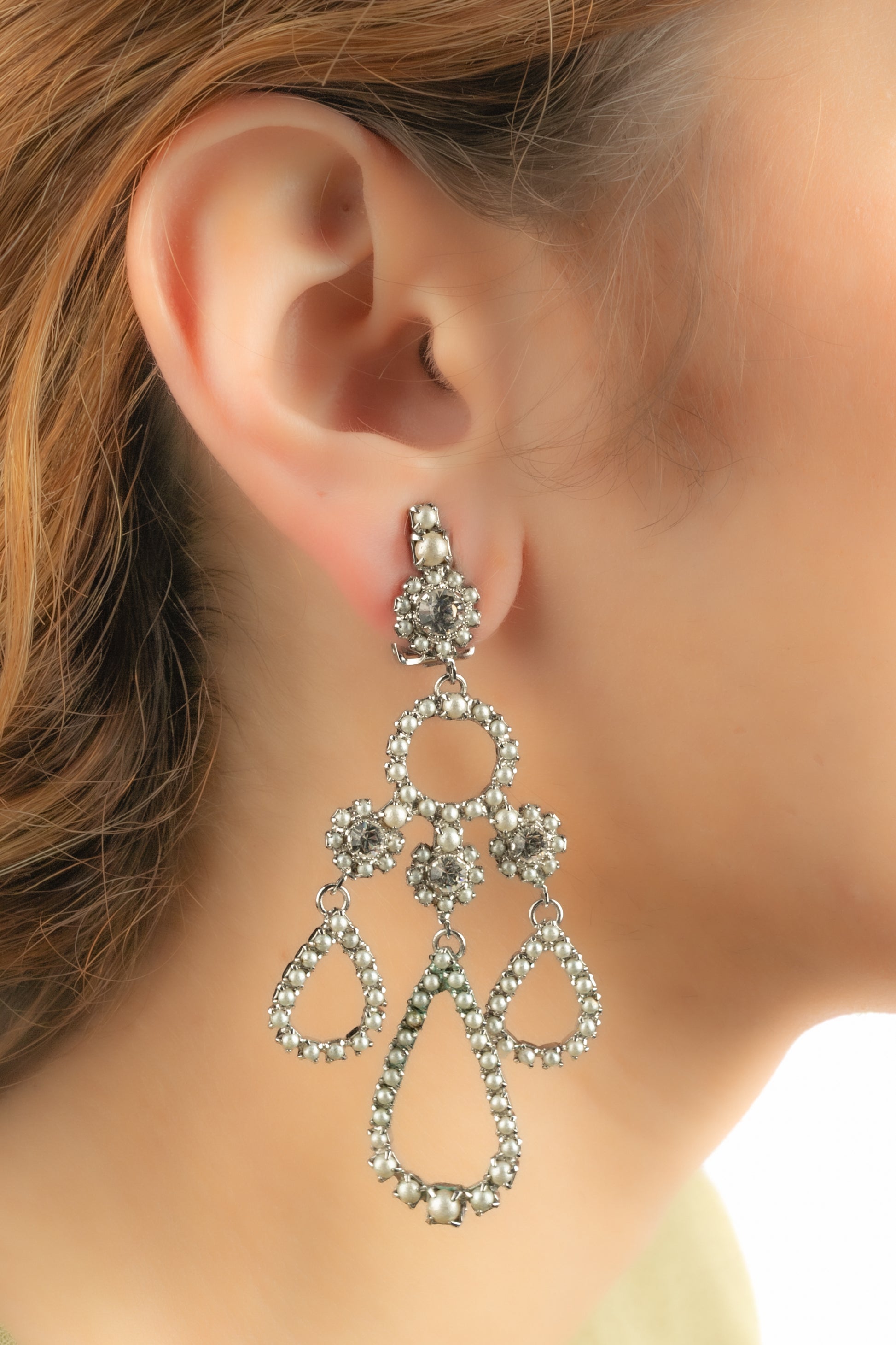 Boucles d'oreilles Christian Dior 2000's
