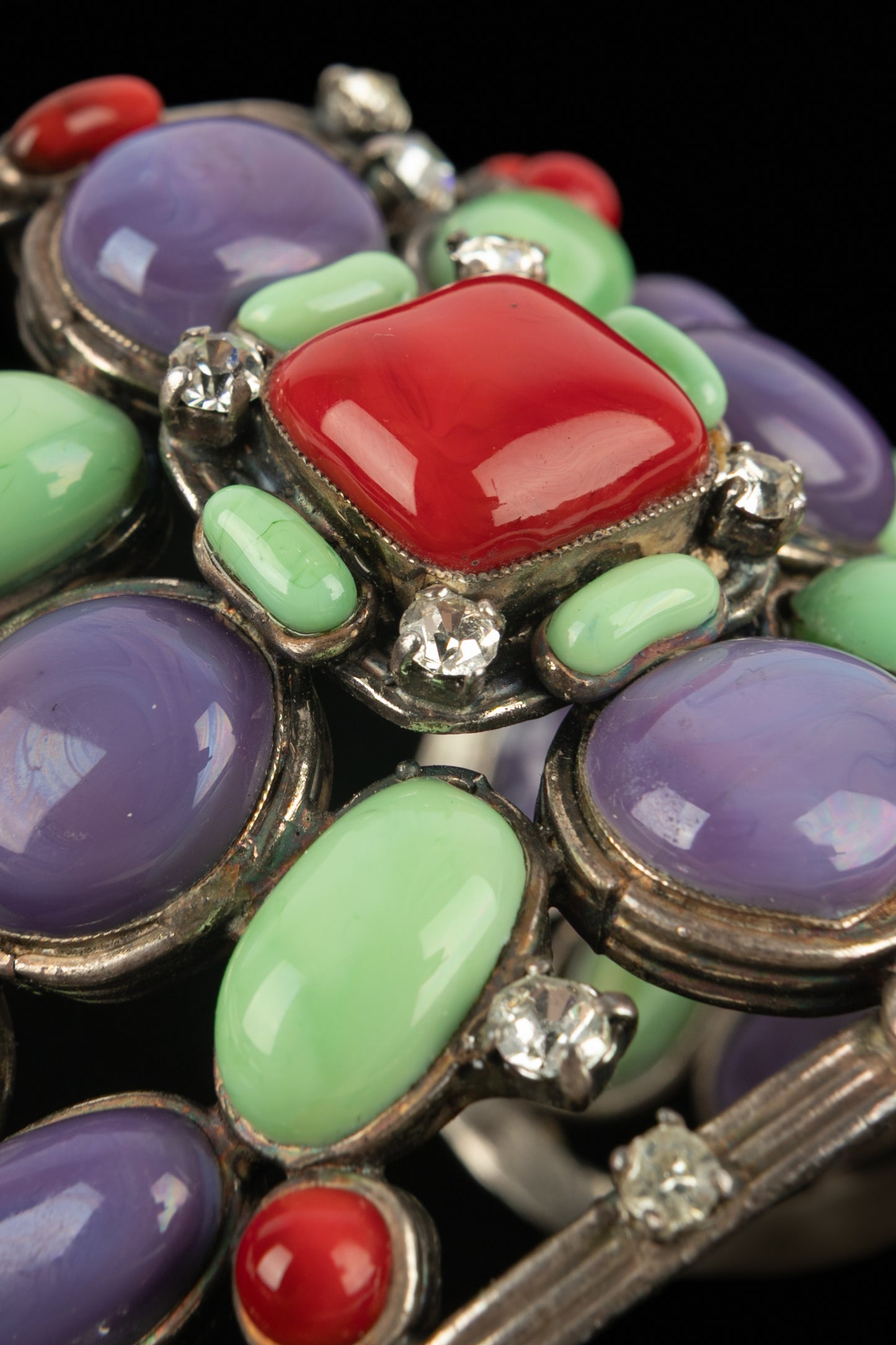 Bracelet en pâte de verre Chanel