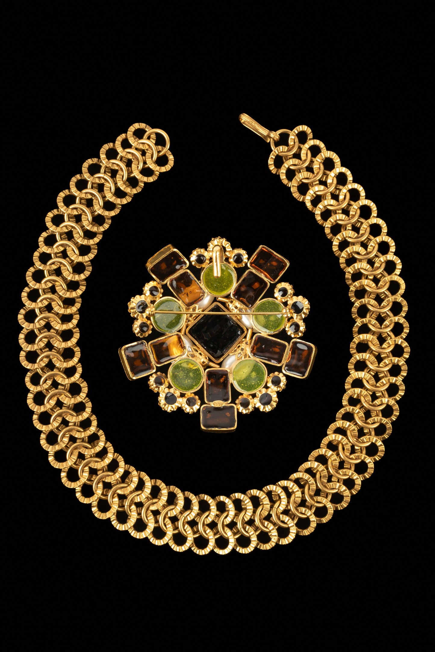 Collier pendentif Chanel 1990's