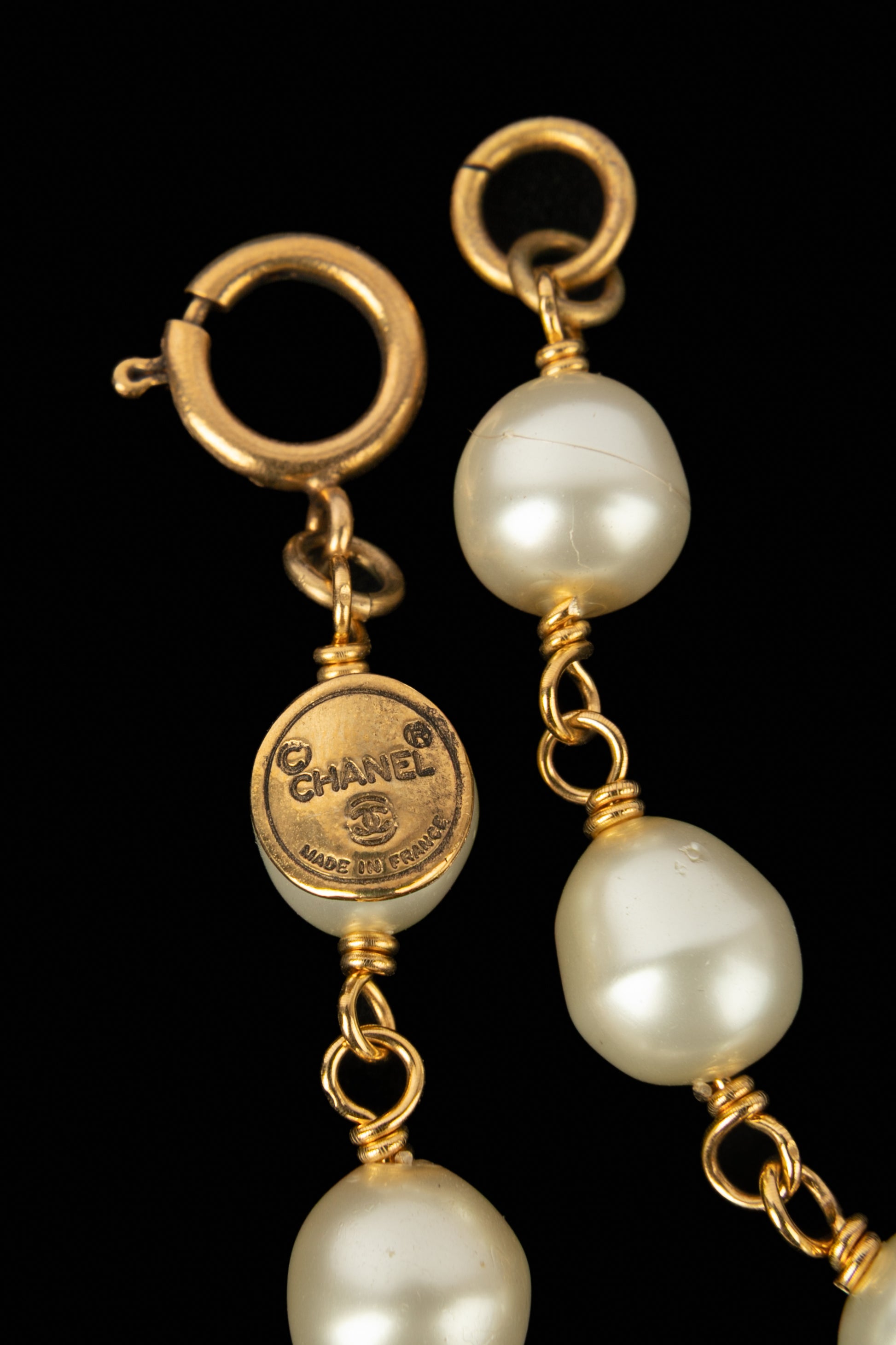 Collier de perles nacrées Chanel