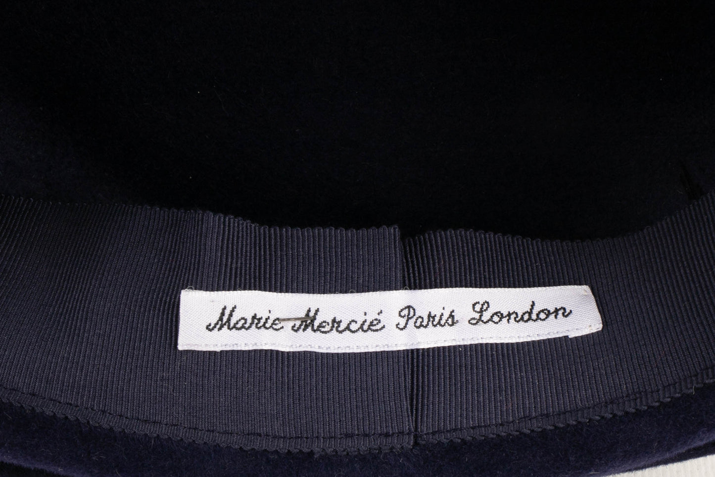 Chapeau bleu Marie Mercié