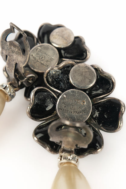 Boucles d'oreilles hiver 1995