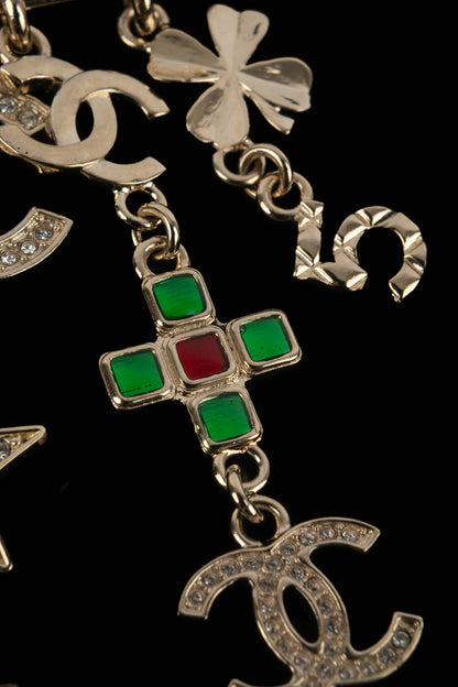 Collier cintre Chanel 2023