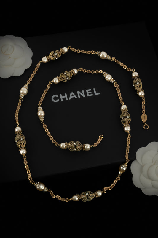 Collier sautoir Chanel Epoque Coco