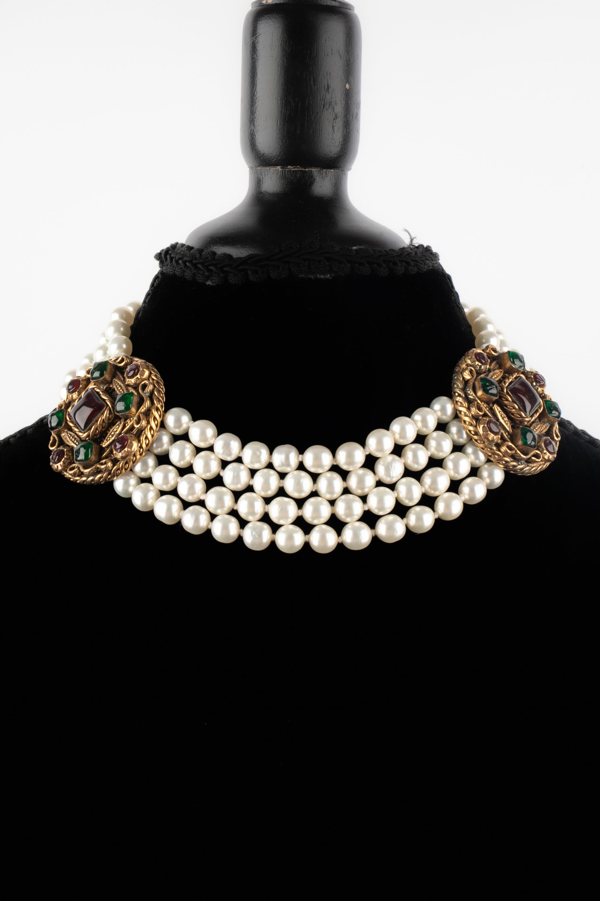 Collier ras de cou Chanel 1984