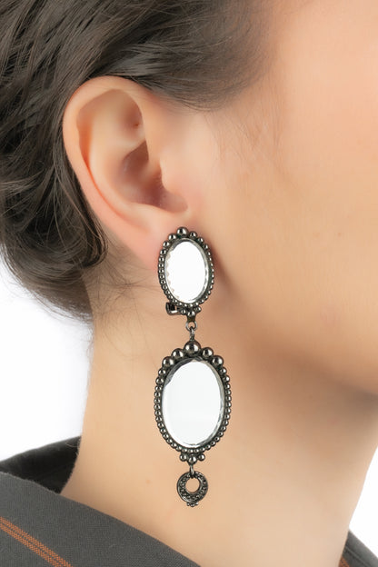 Boules d'oreilles Christian Dior 
