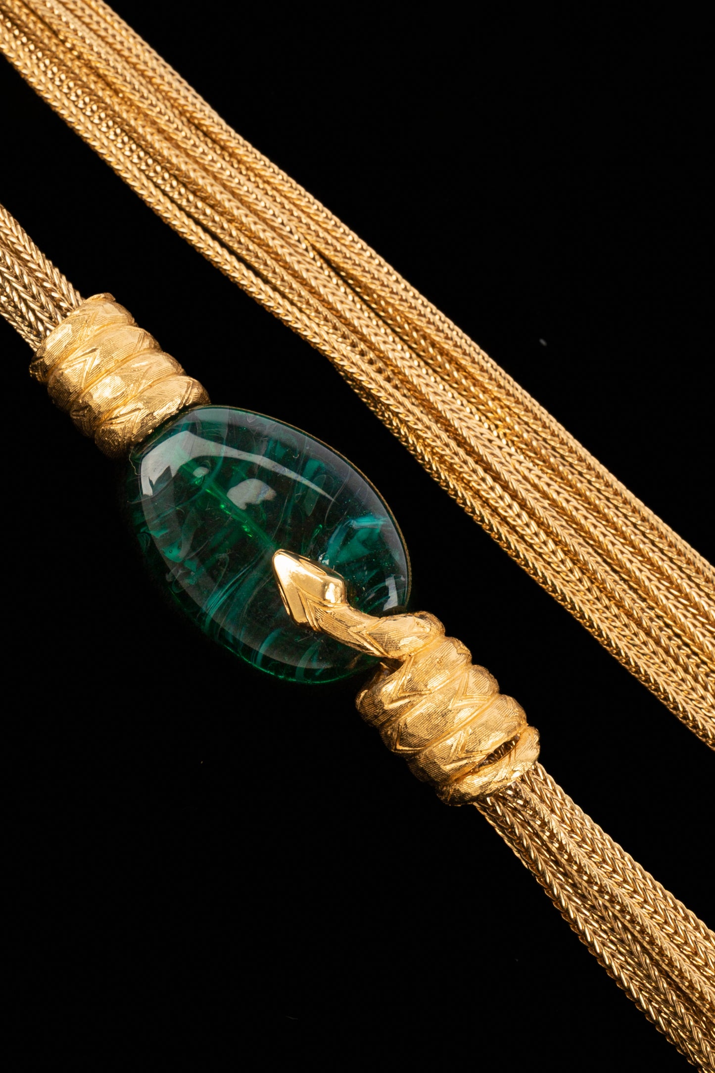 Collier ancien Chanel par Goossens