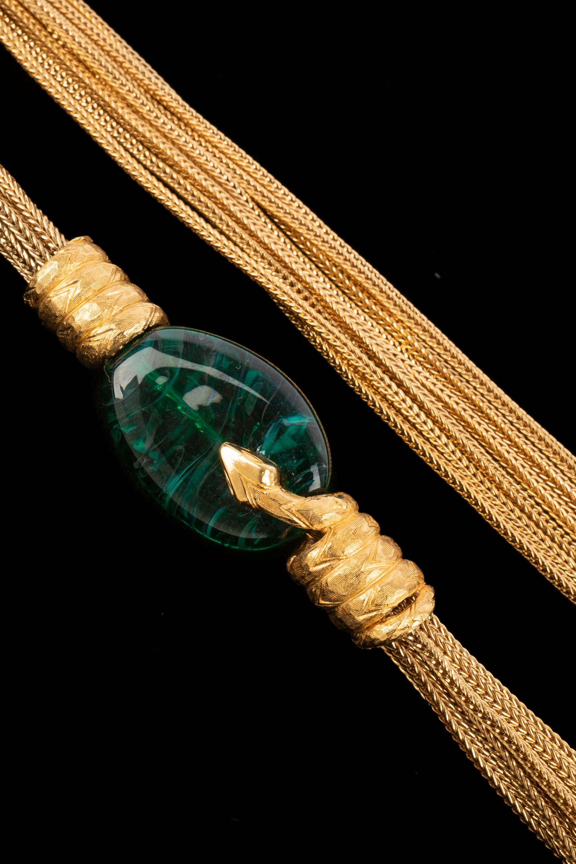 Collier ancien Chanel par Goossens