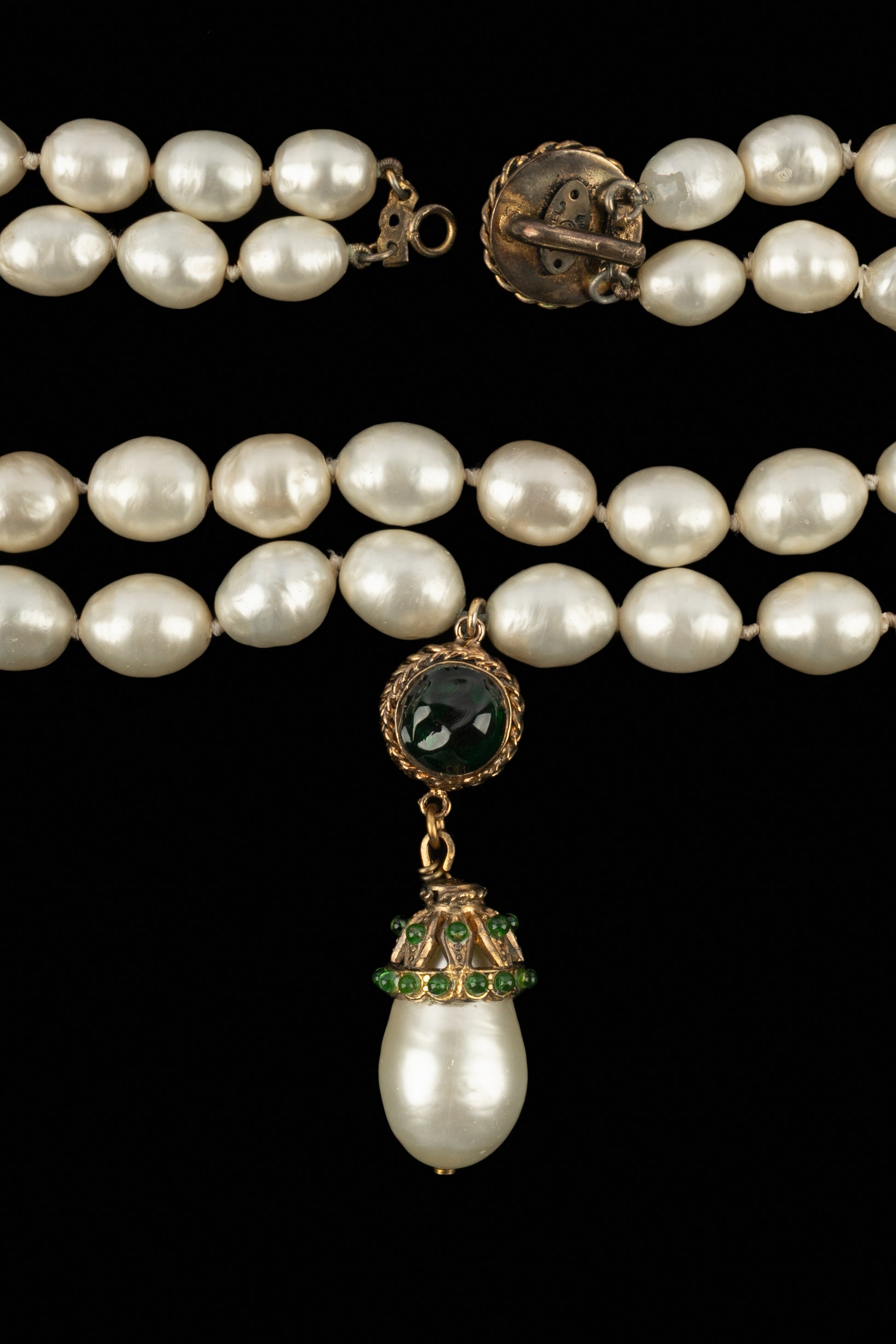Collier de perles Chanel 1980's