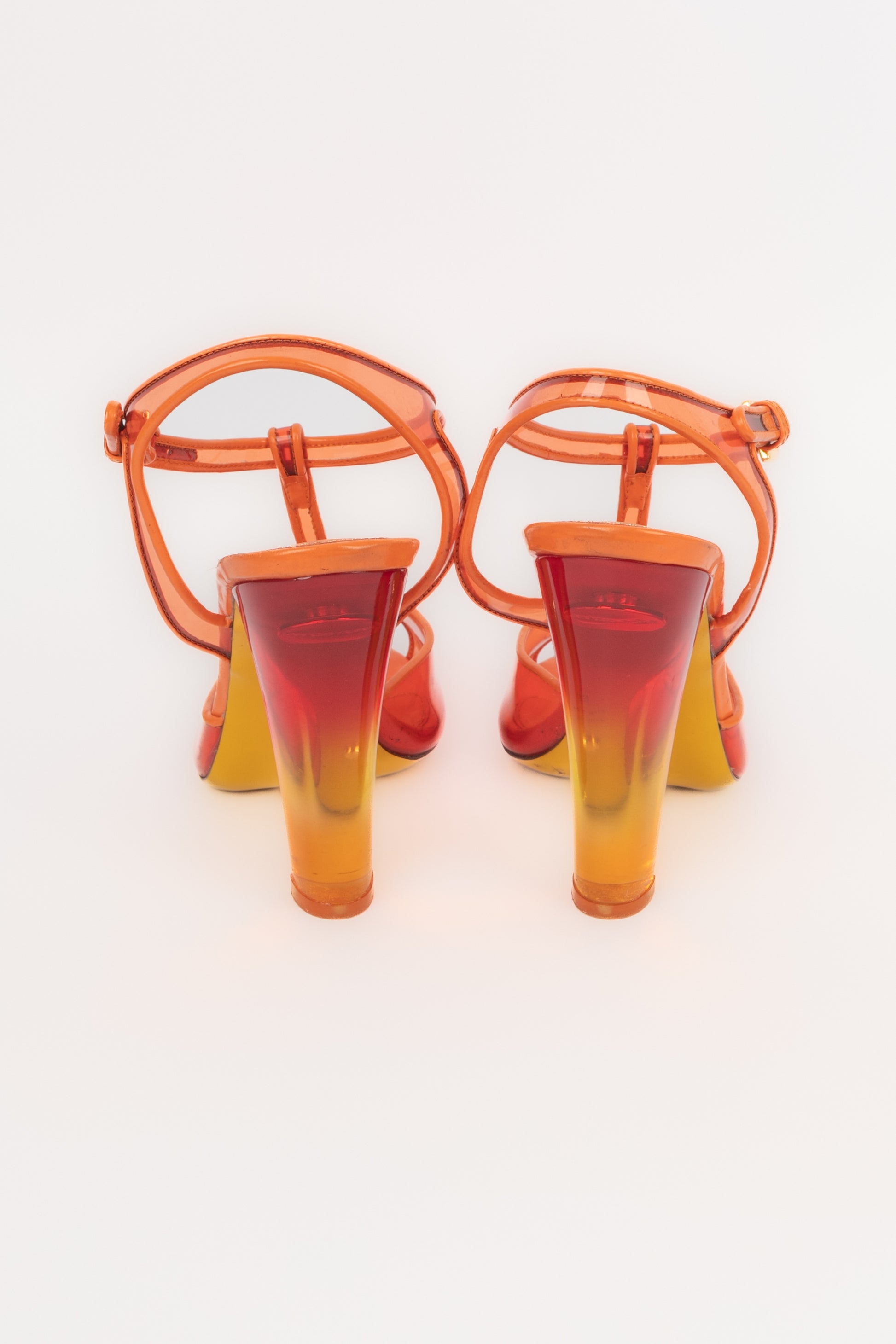Escarpins oranges Sergio Rossi