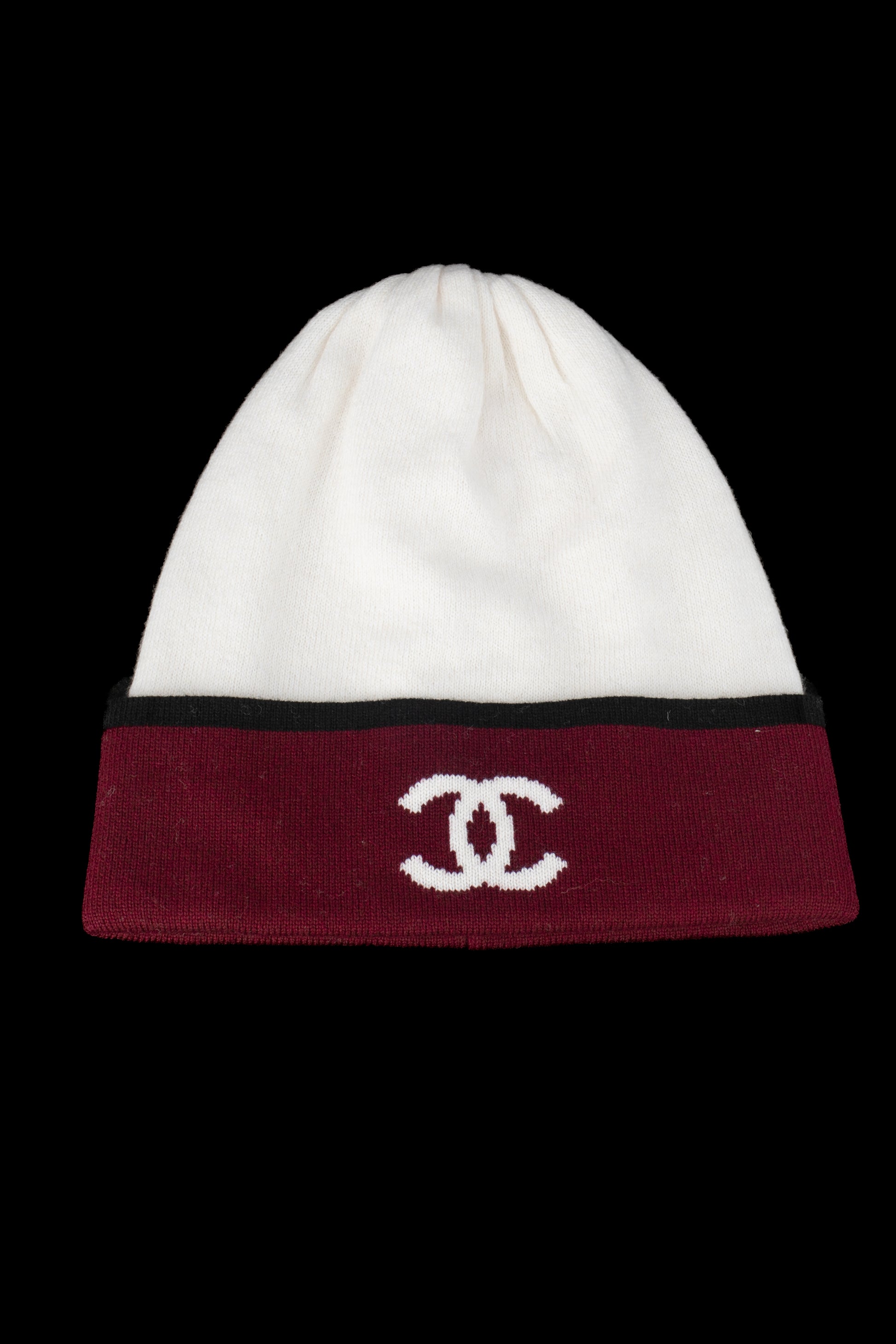 Ensemble bonnet et écharpe Chanel