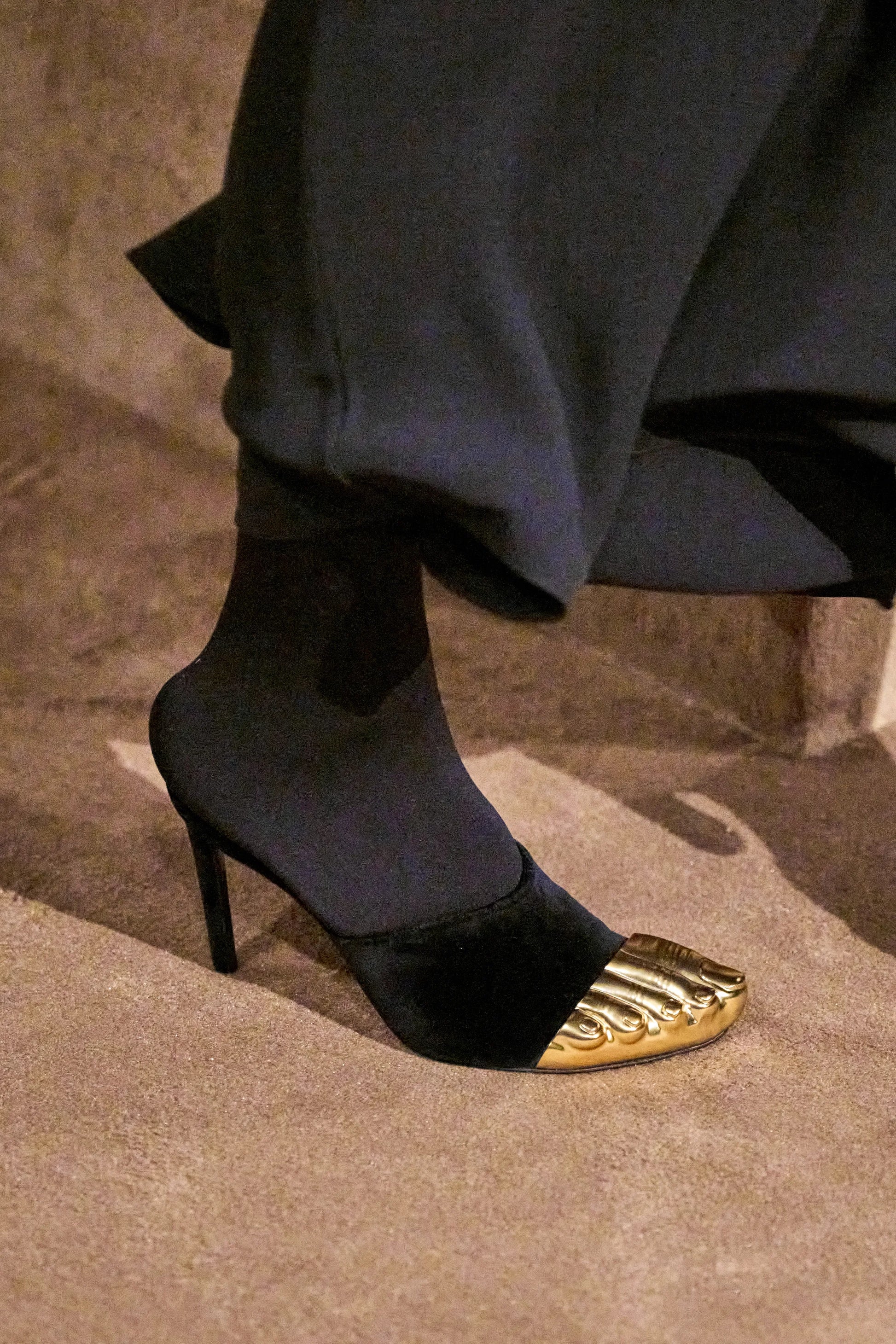 Escarpins trompe-l'oeil Schiaparelli 2023