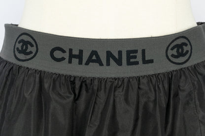 Jupe en soie Chanel Printemps 2006 
