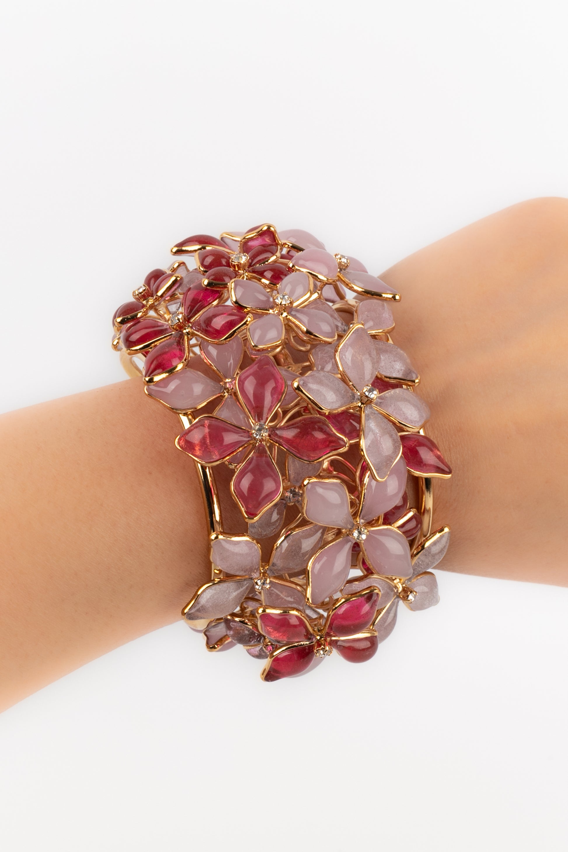 Bracelet de fleurs roses Augustine