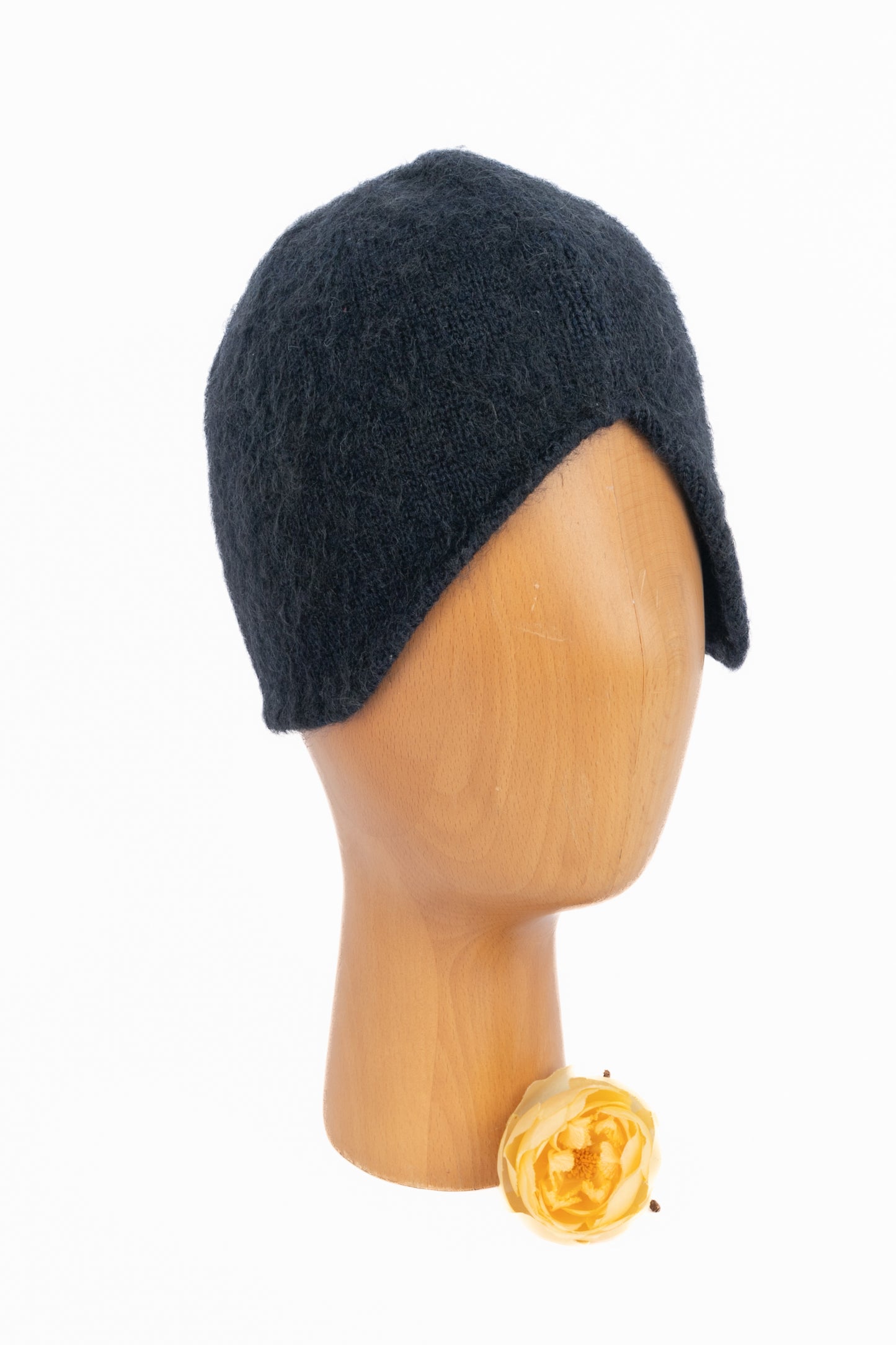 Chapeau bonnet en cachemire Dior 