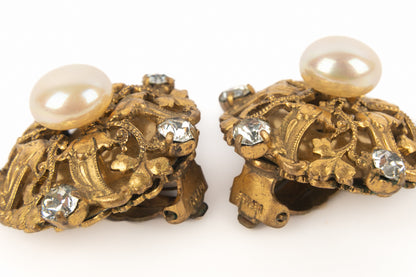 Boucles d'oreilles baroques Chanel