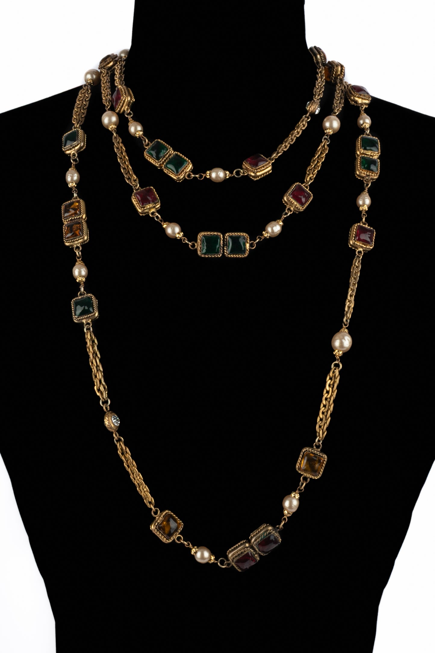 Collier Chanel 1983